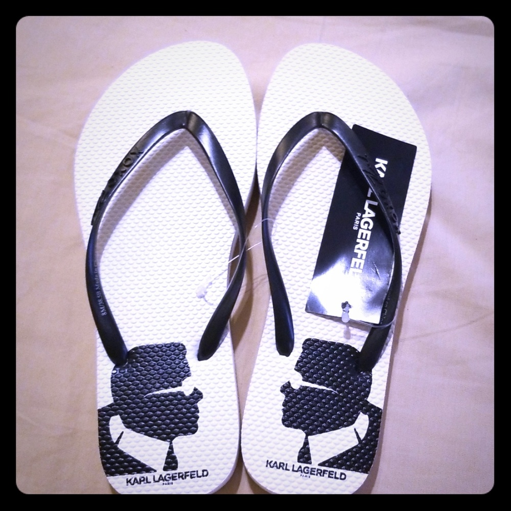 Karl lagerfeld flip flops